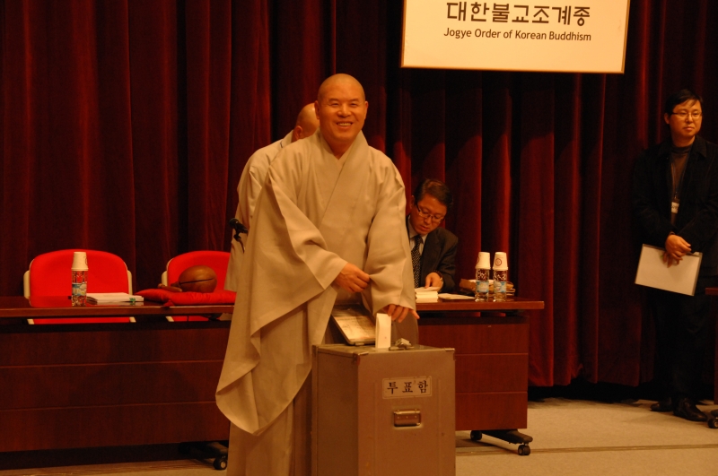 2010.10.28_직할교구종회의원 선거 (16)